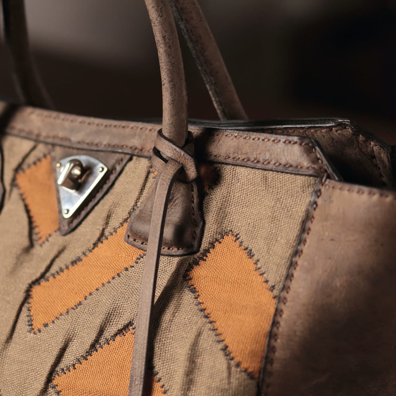 MILAN BLONDE TOTO L / Cloco